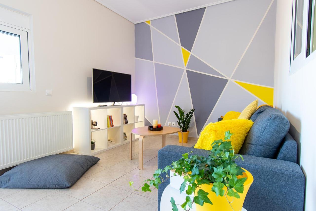Yelayellow House Near To Airport, Rafina Port And Metropolitan Expo Artemida  Exterior foto